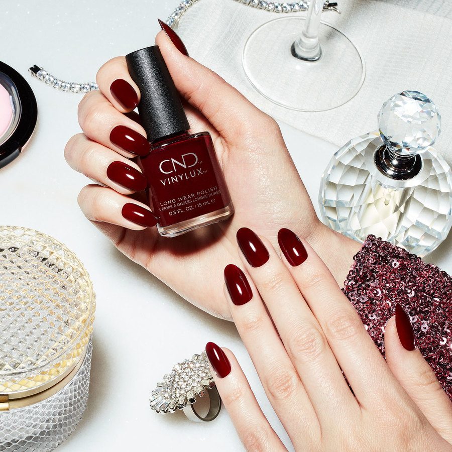 CND VINYLUX Long Wear Polish Signature Lipstick #390 15ml