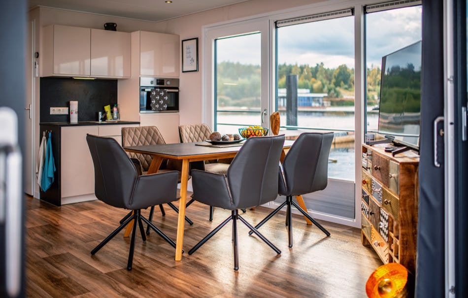 Kurzurlaub im Floating House Boxberg