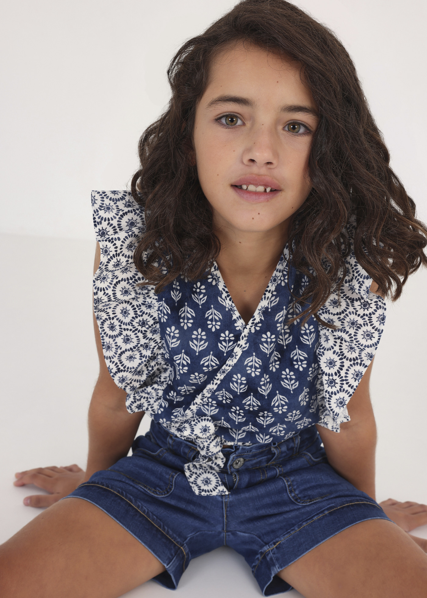 Blusa de algodão com babados para meninas