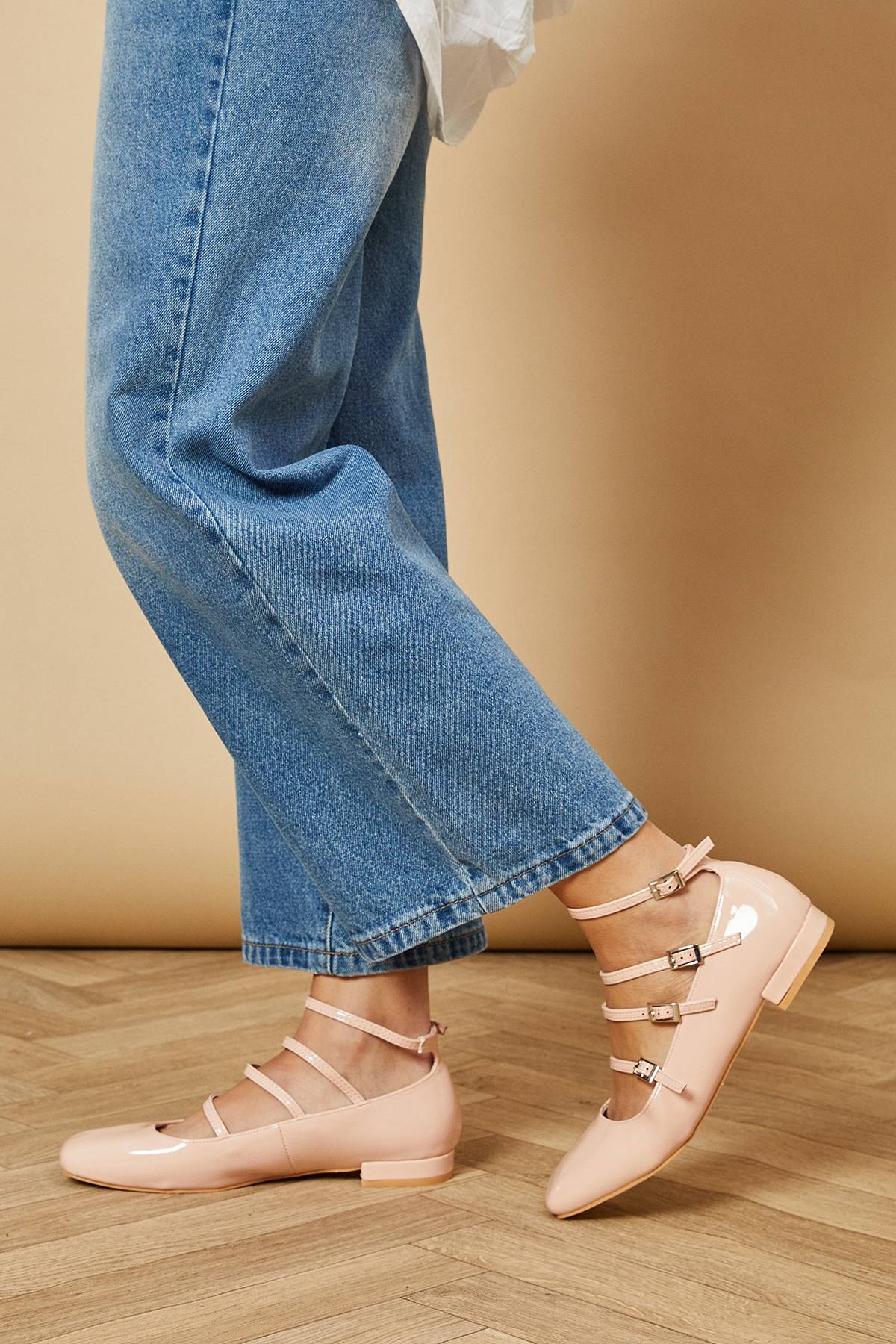 Oasis Ballerines Lavinia à Bout Carré en synthétique Verni avec Triple Bride Mary Jane