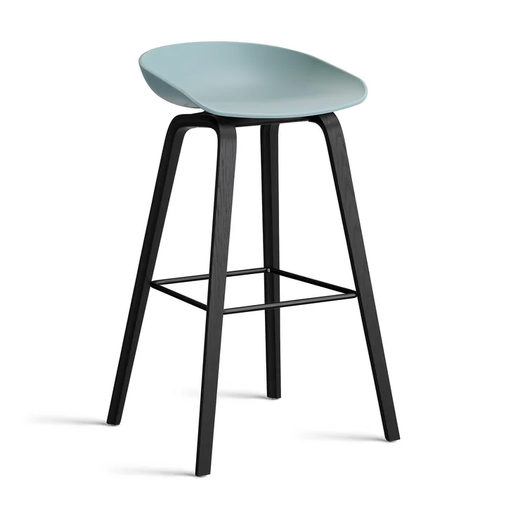 HAY - About A Stool AAS 32 H 85 cm, Eiche schwarz lackiert / Stahl schwarz / dusty blue 2.0 (Kunststoffgleiter)