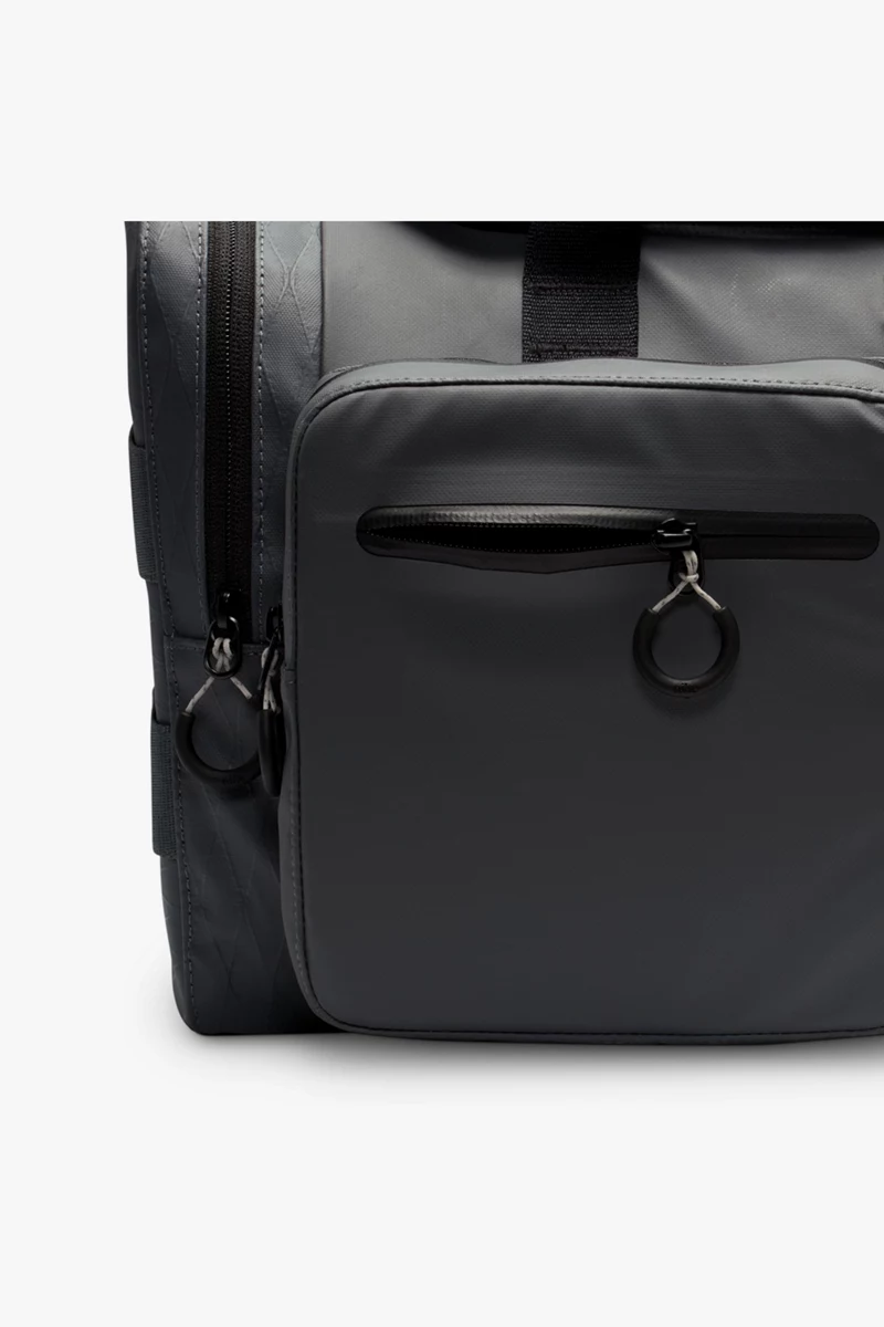 Nike Storm-FIT ADV Utility Power 31 L Sporttasche
