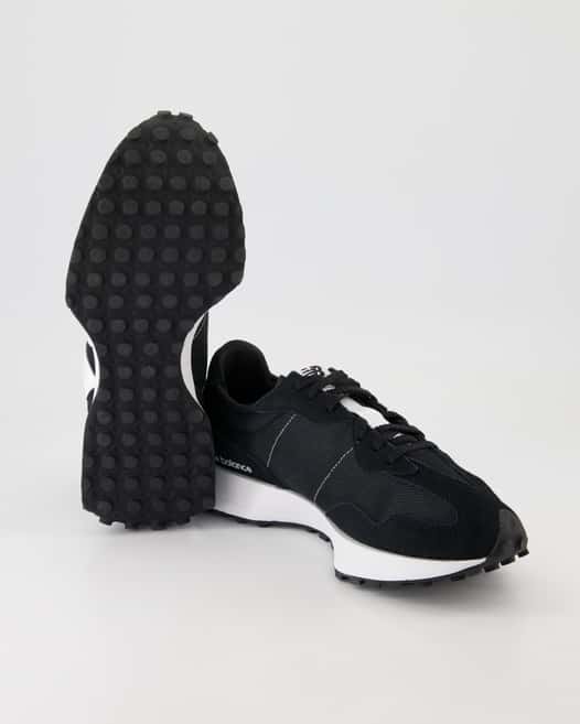 New Balance 327 Sneaker in Schwarz