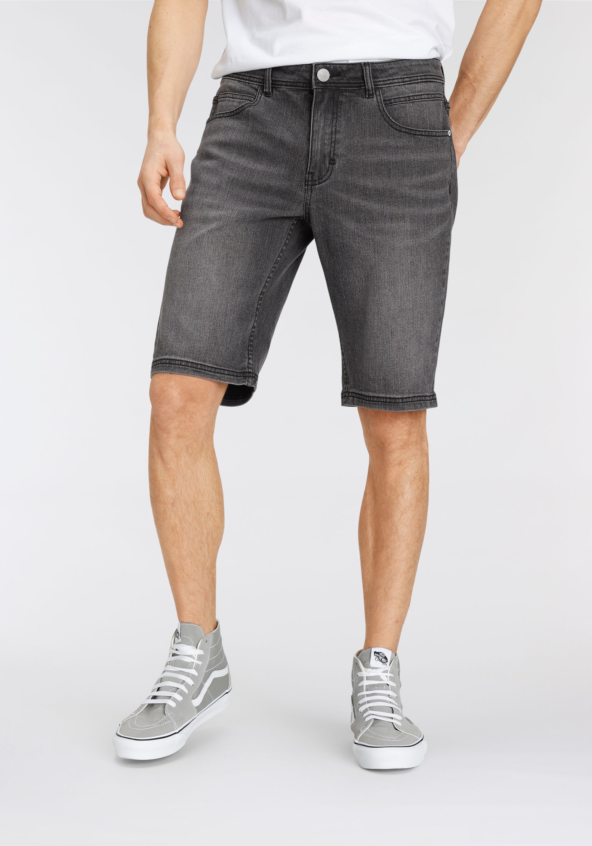 AJC Shorts  im 5-Pocket-Stil