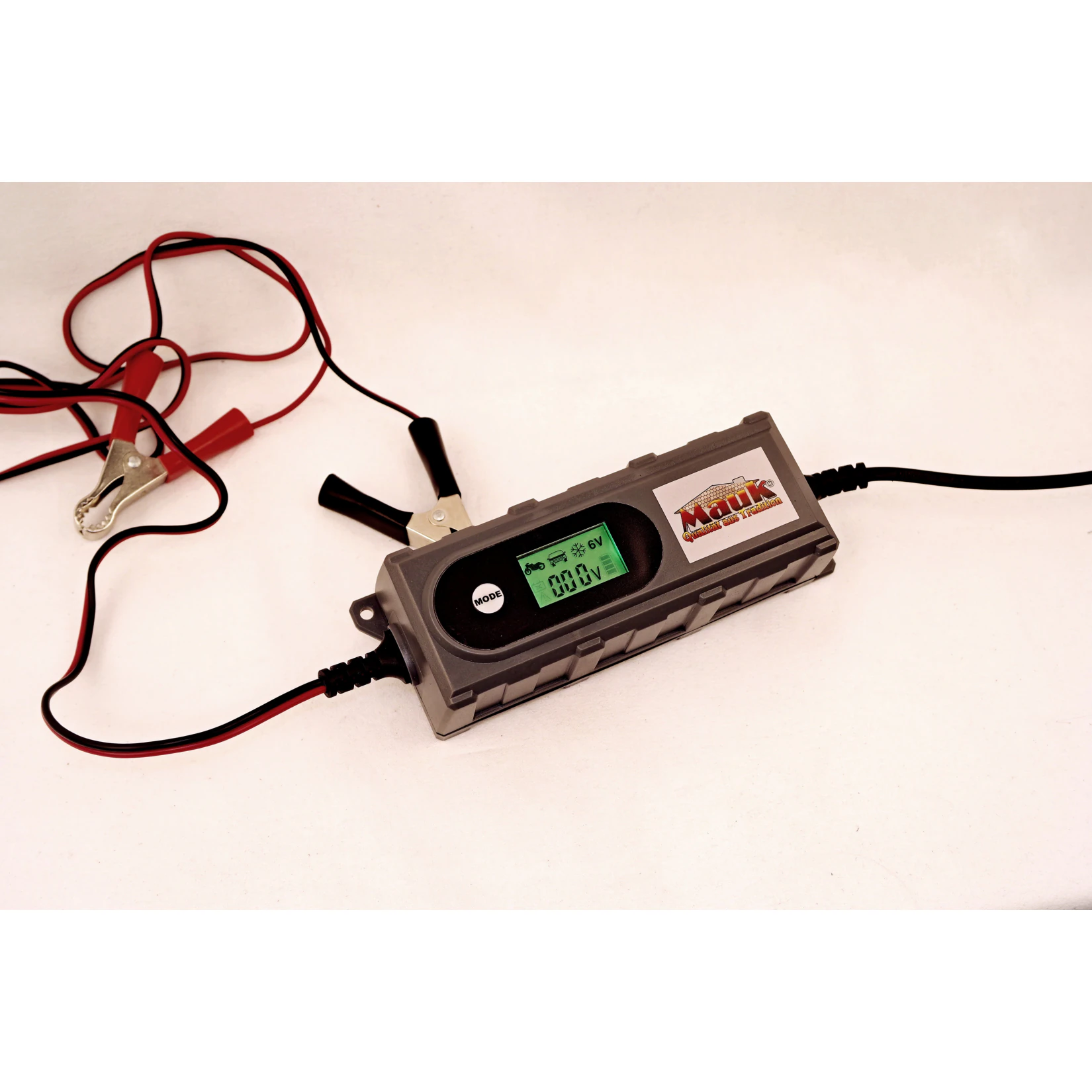 Mauk 1949 Batterieladegerät mit LCD-Display