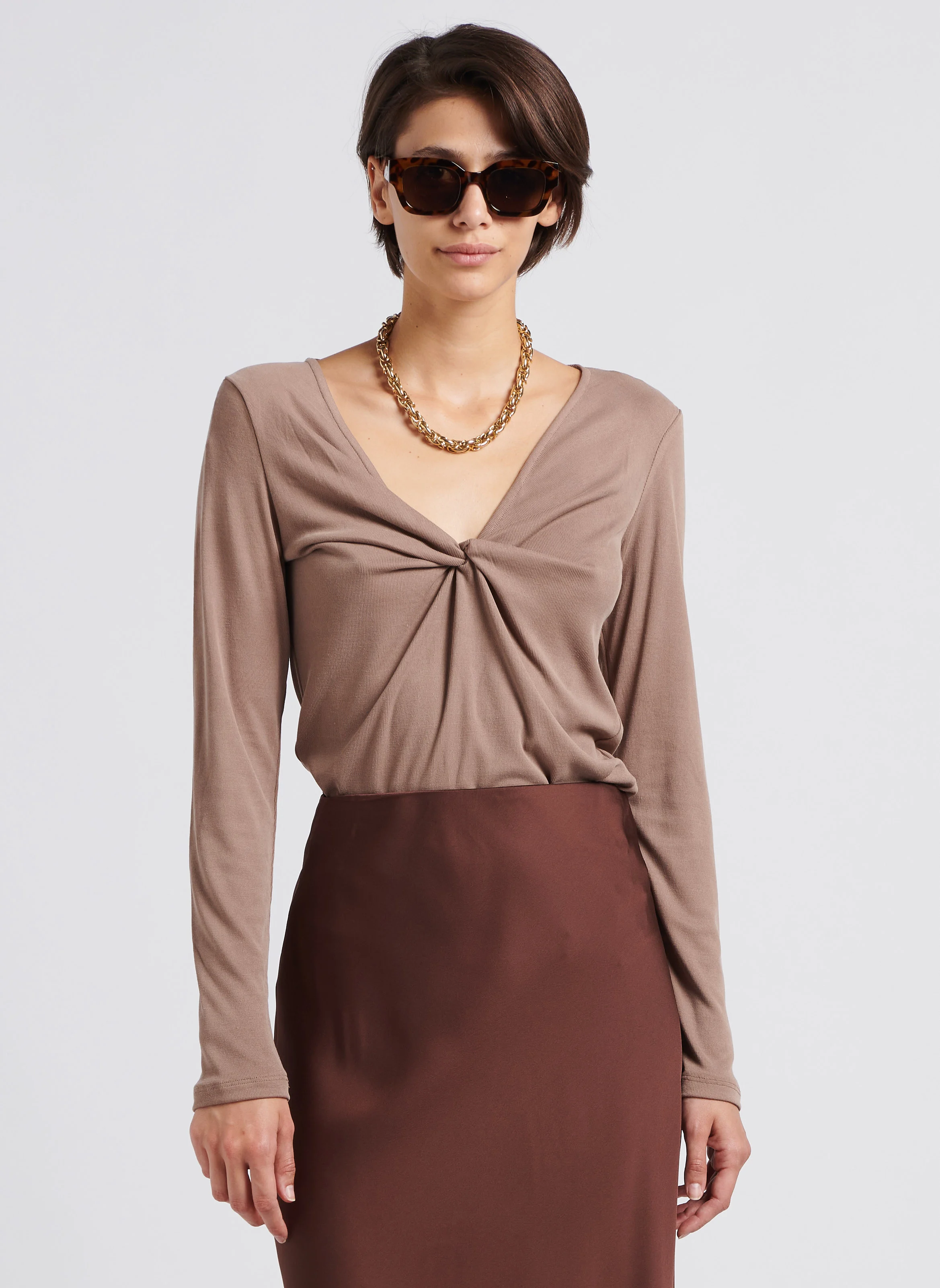 LULLU - Tee-shirt manches longues à col noué | Marron
