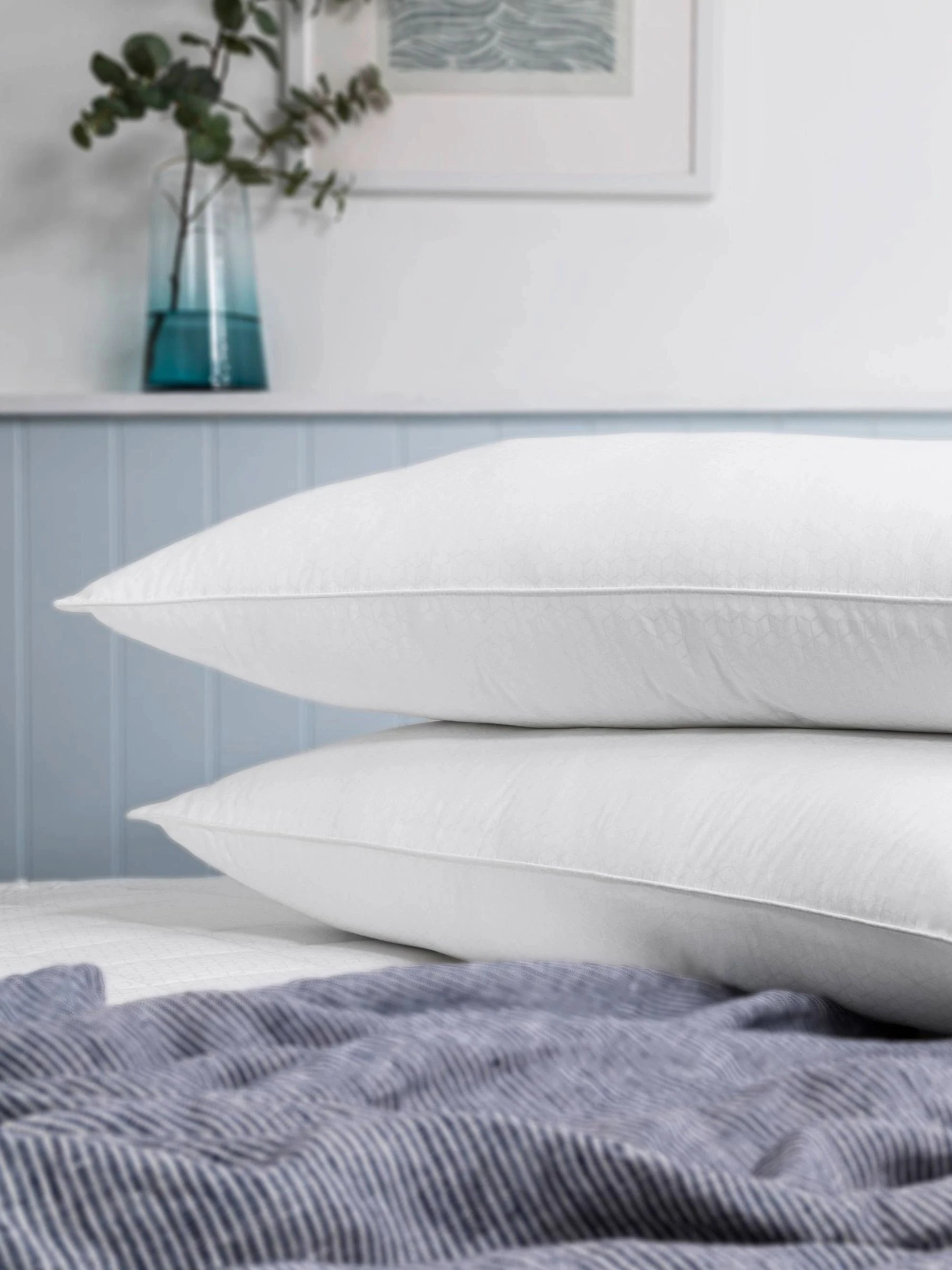 FBC Activated Cooling Medium White Support Pillow