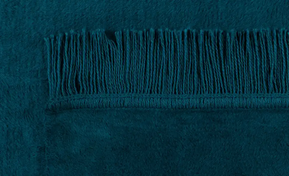 como Kuscheldecke mit Fransen Sophia