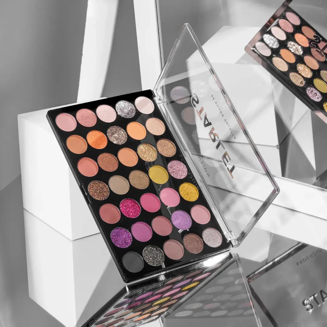 Master Artistry Palette Starlet