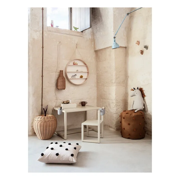 Ferm Living Kids Coussin tufté à pois | Noir