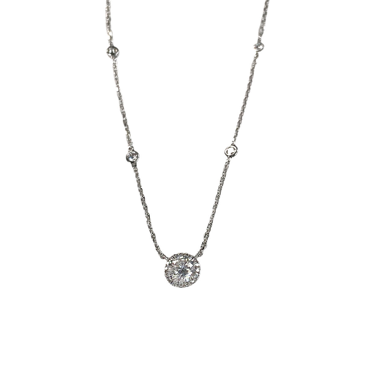 Collier MESSIKA d'occasion or 750 blanc diamants 42 cm