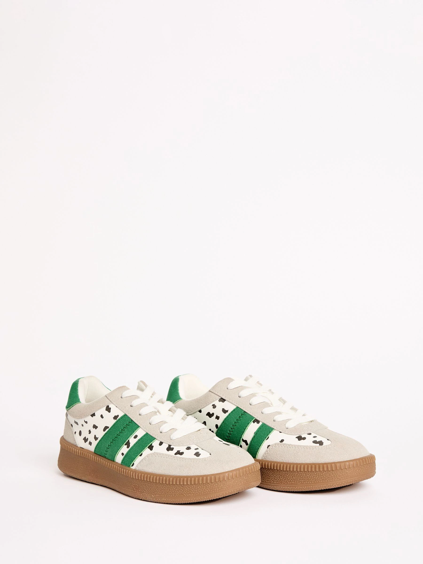 Wit met stippen - Friends Like These retro sportschoenen met veters en rubberen zool