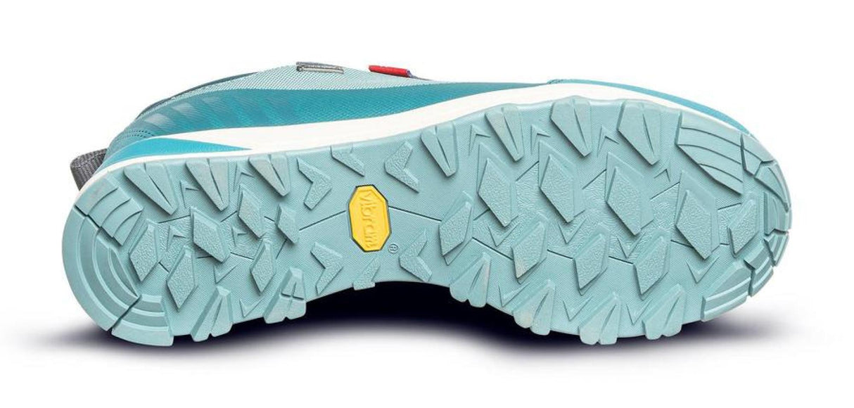 Alfa<br>Brink Advance GTX W