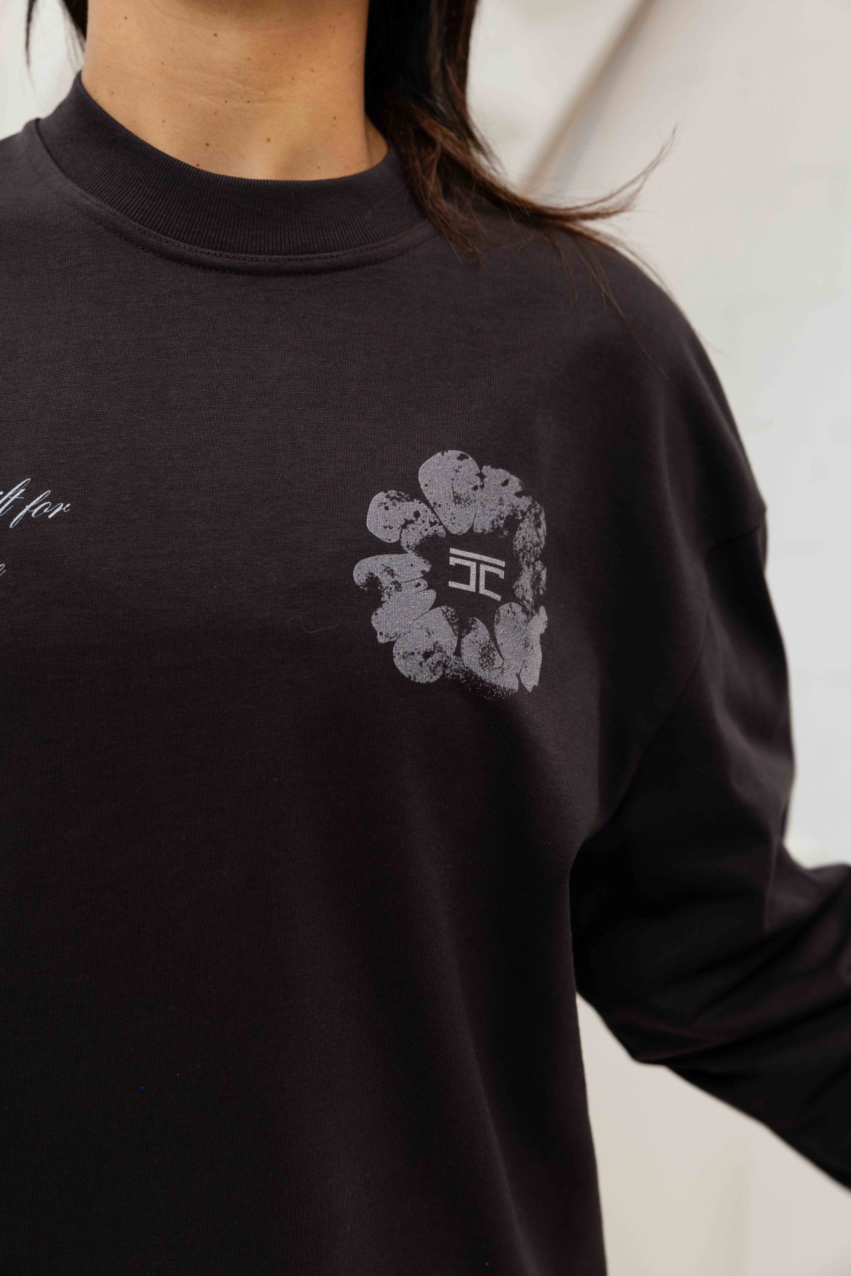 Jorcustom Flowers Longsleeve T-Shirt Dames Bruin