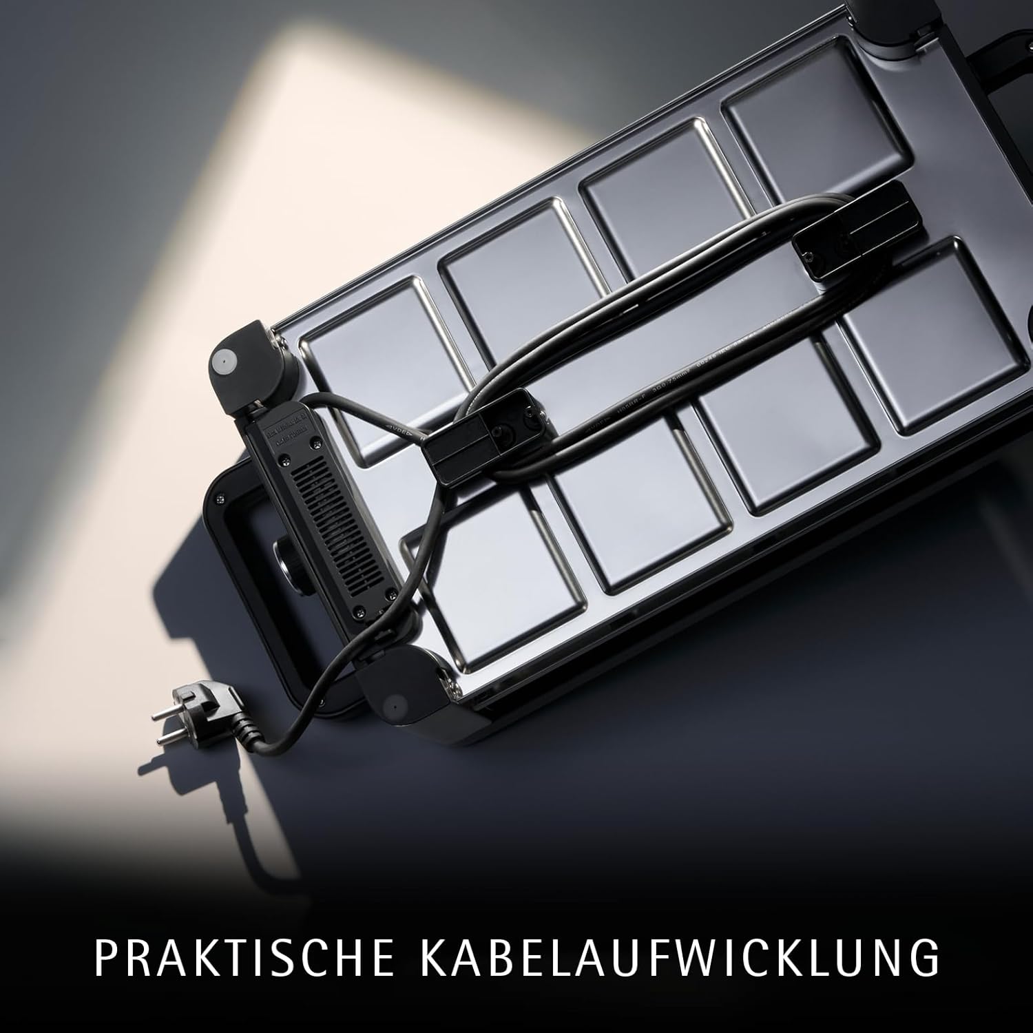 WMF Lono Selection Raclette Grill 8 Personen – Hochwertiger Cromargan Edelstahl, 1500W Leistung, keramikbeschichtete Grillplatte, 8 Pfännchen und Spatel, Temperaturregelung und Ablage