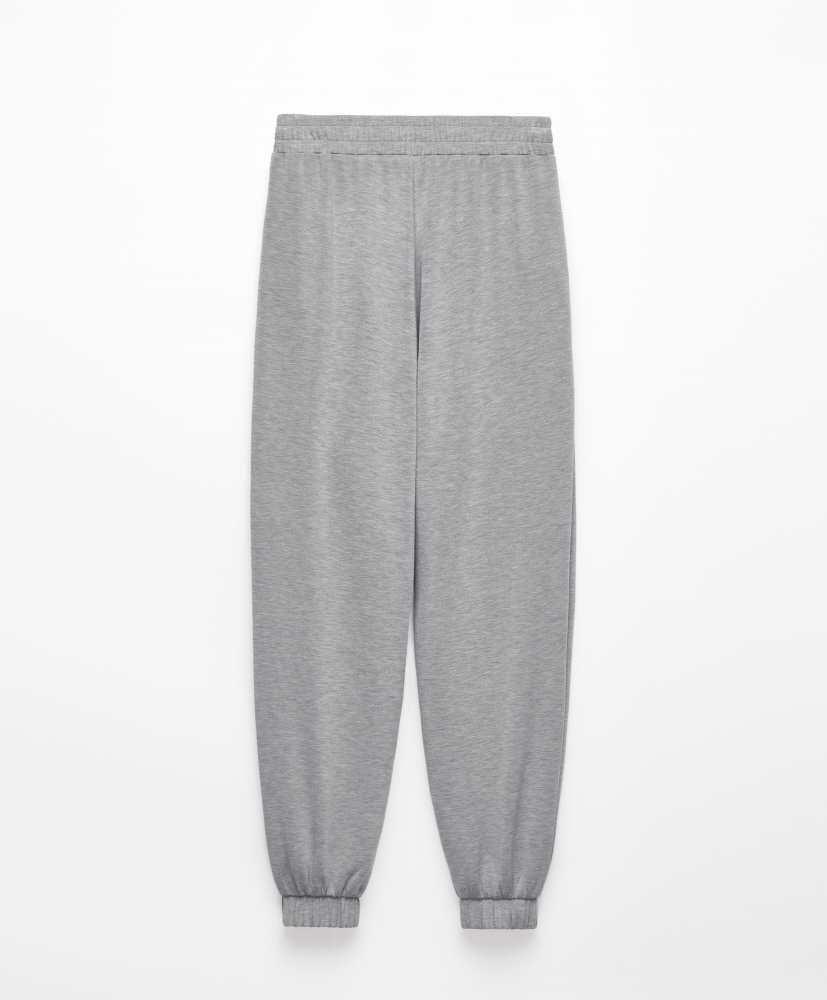 Calça jogger em modal macio ao toque
