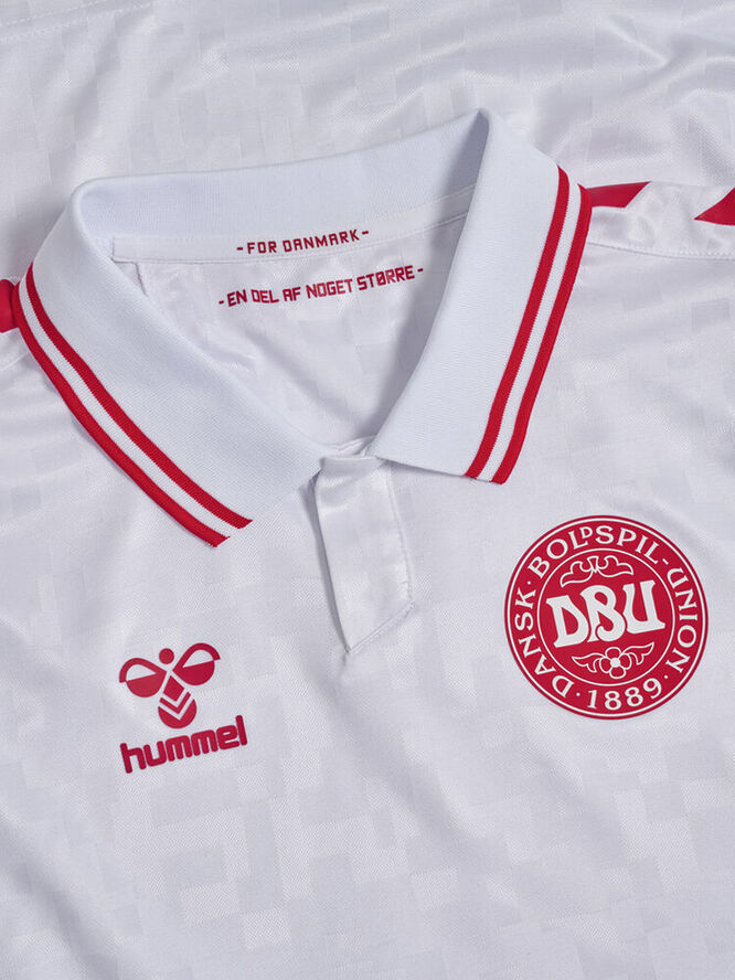 Hummel DBU Danmark 24 Udebanetrøje Voksen Hvid