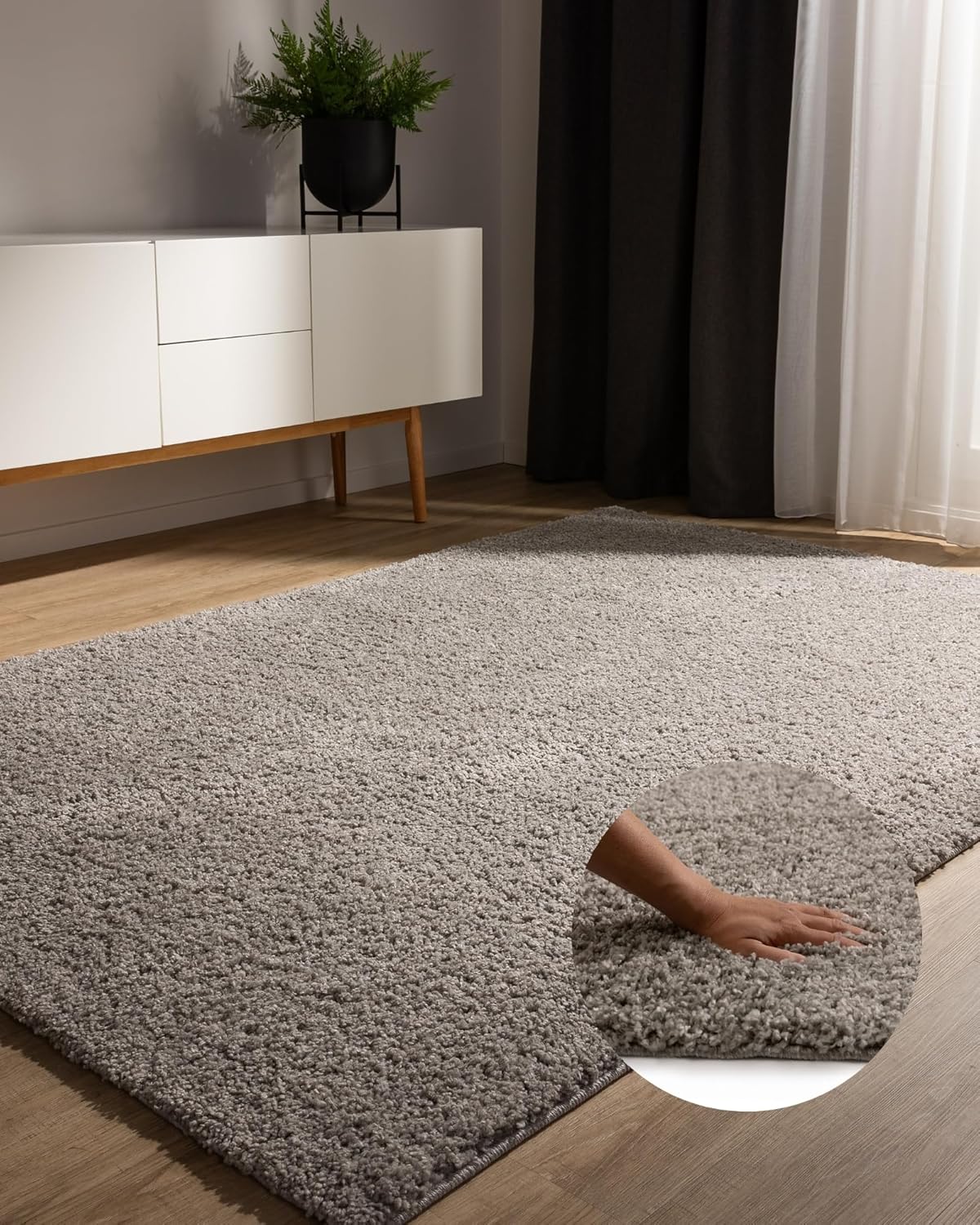 benuta Basic Hochflorteppich Teppich Wohnzimmer Sohari - Hellgrau 250x300 cm - Minimalistischer Look - Weich & Waschbar - Für Schlafzimmer, Flur oder Esszimmer - Geeignet für Fußbodenheizung