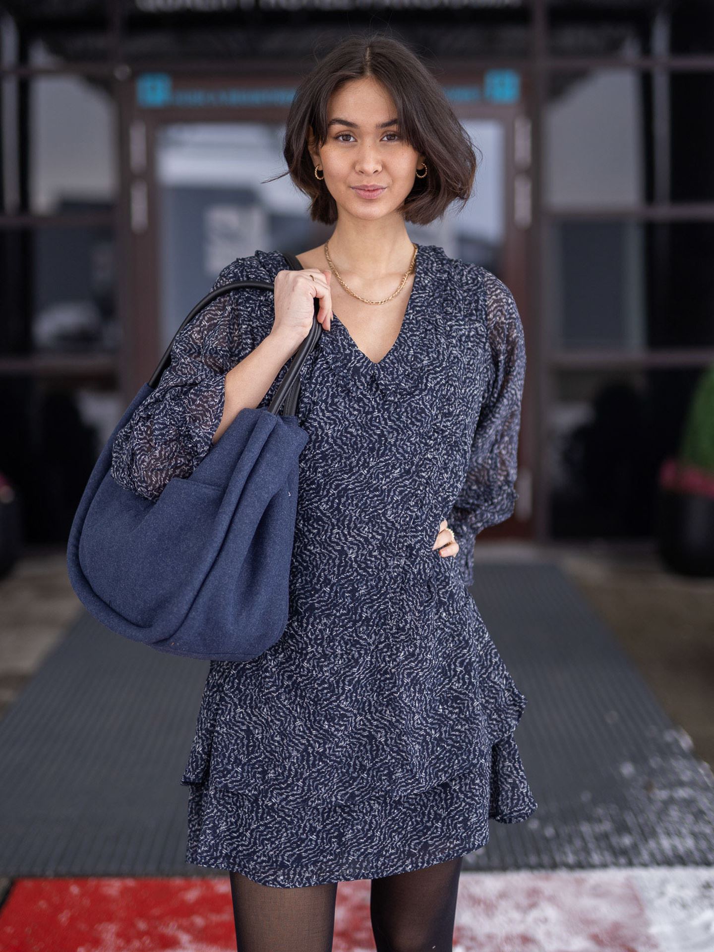 Woolen Small Shopper