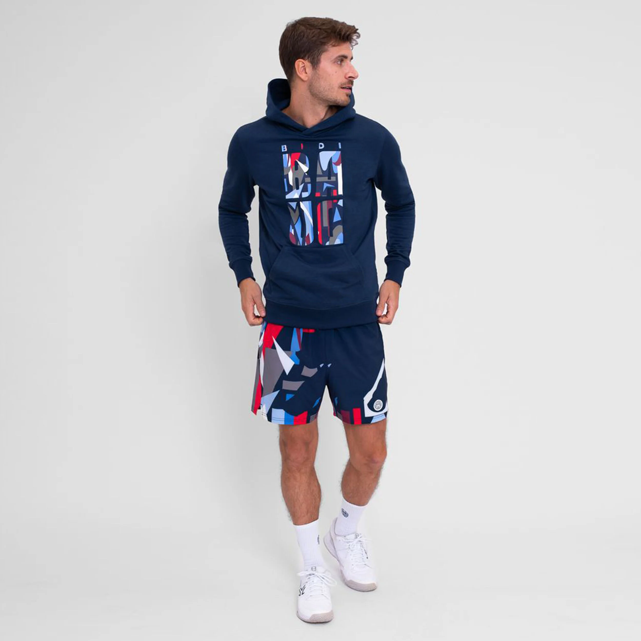 BIDI BADU New York 2024 Logo Chill Sweat À Capuche Hommes - Bleu Foncé , Multicouleur