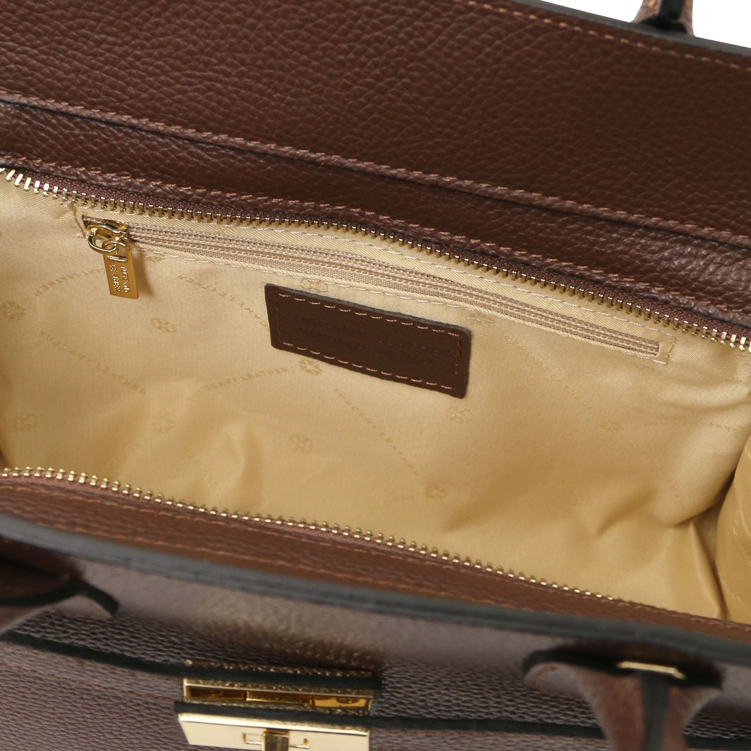 TL142507 – Origami – leren tote