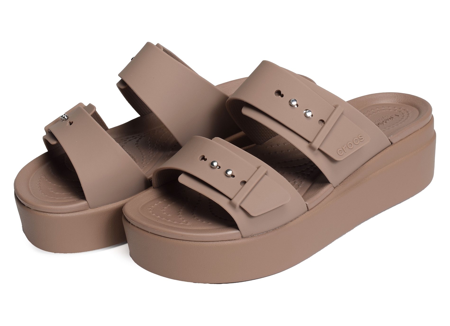 Brooklyn buckle low wedge taupe