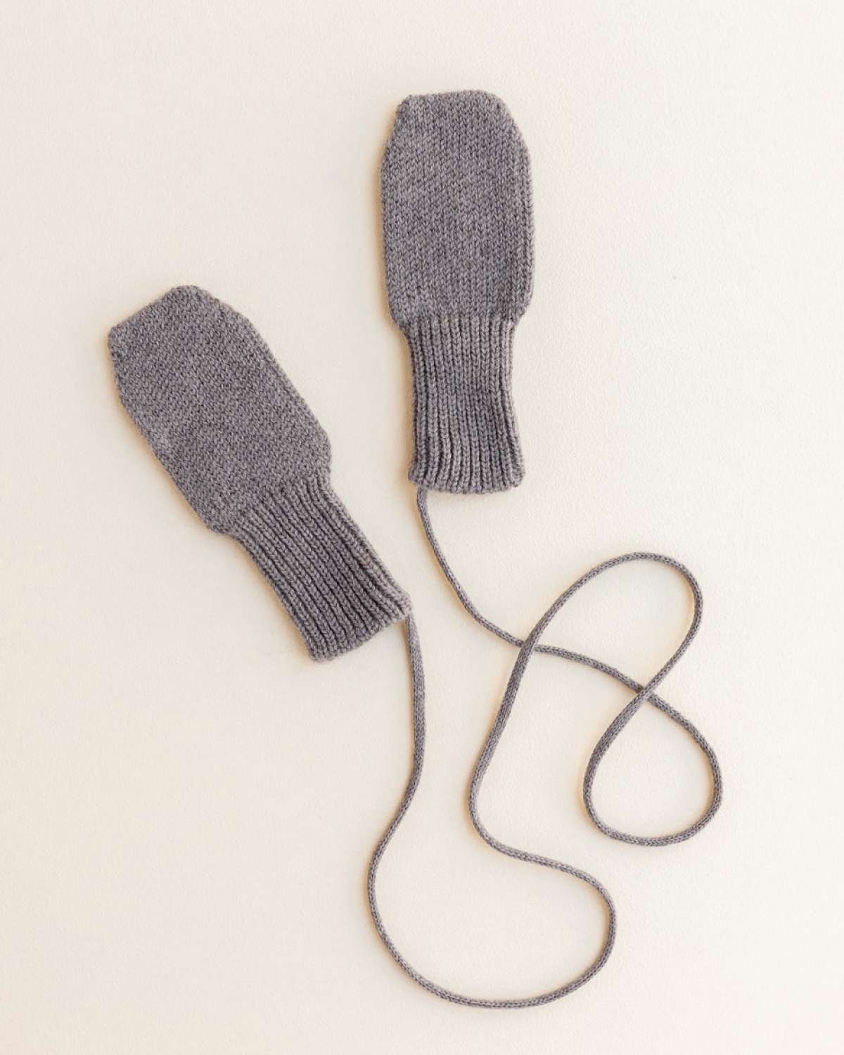 Ullvotter – 100% Merino, Ubehandlet – Onesize 0-2år | Fiza
