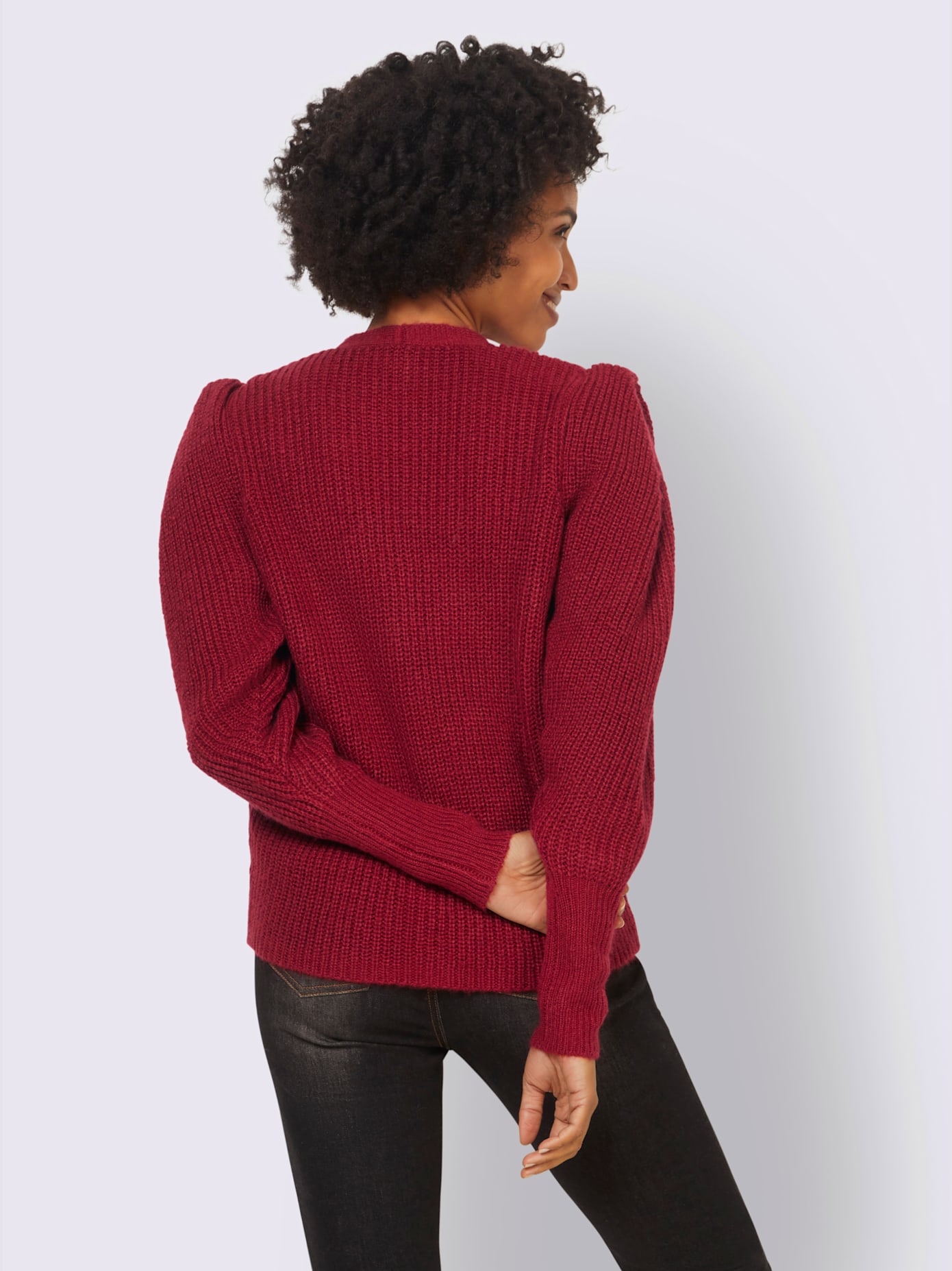Veste en tricot manches extravagantes