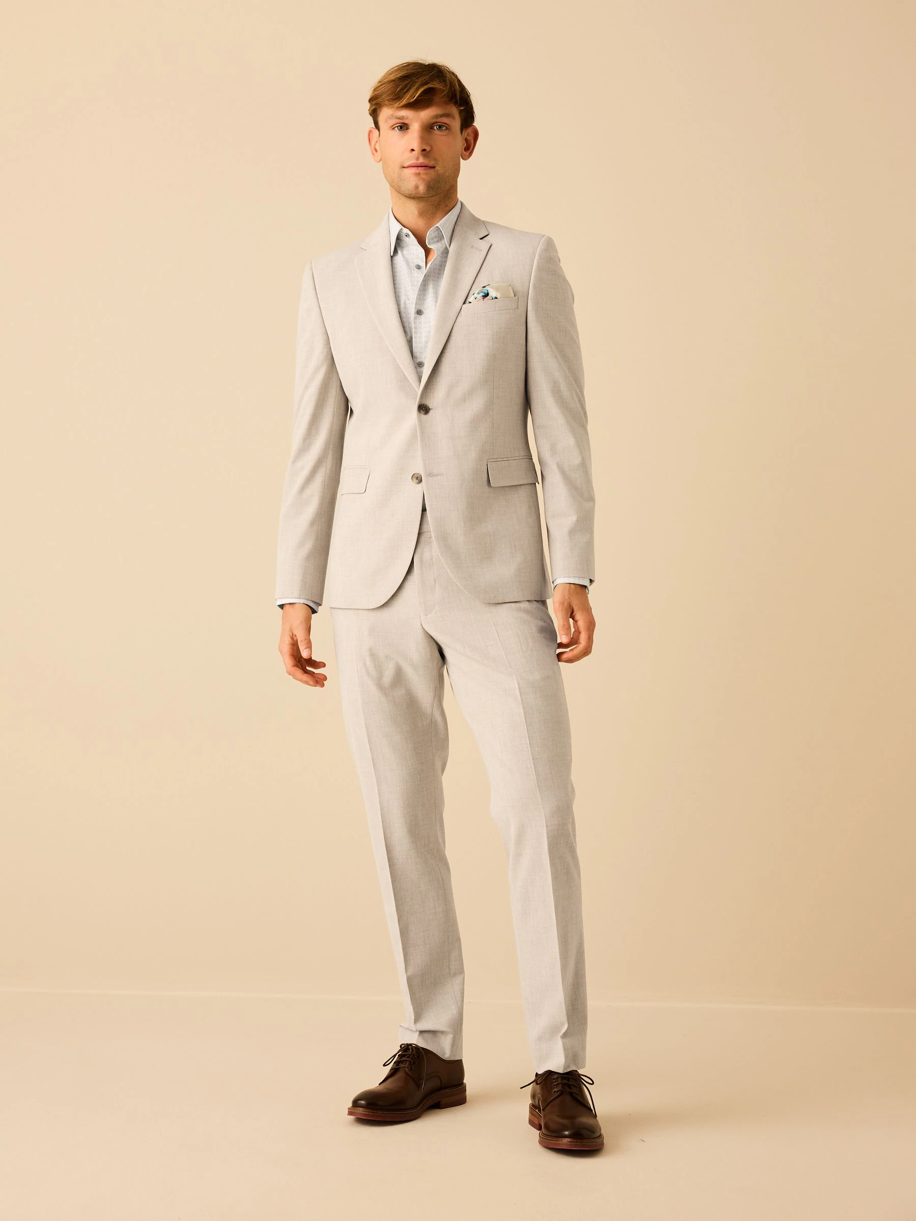Pastelgeel - Slim Fit - Meegevend stretchkostuumjasje