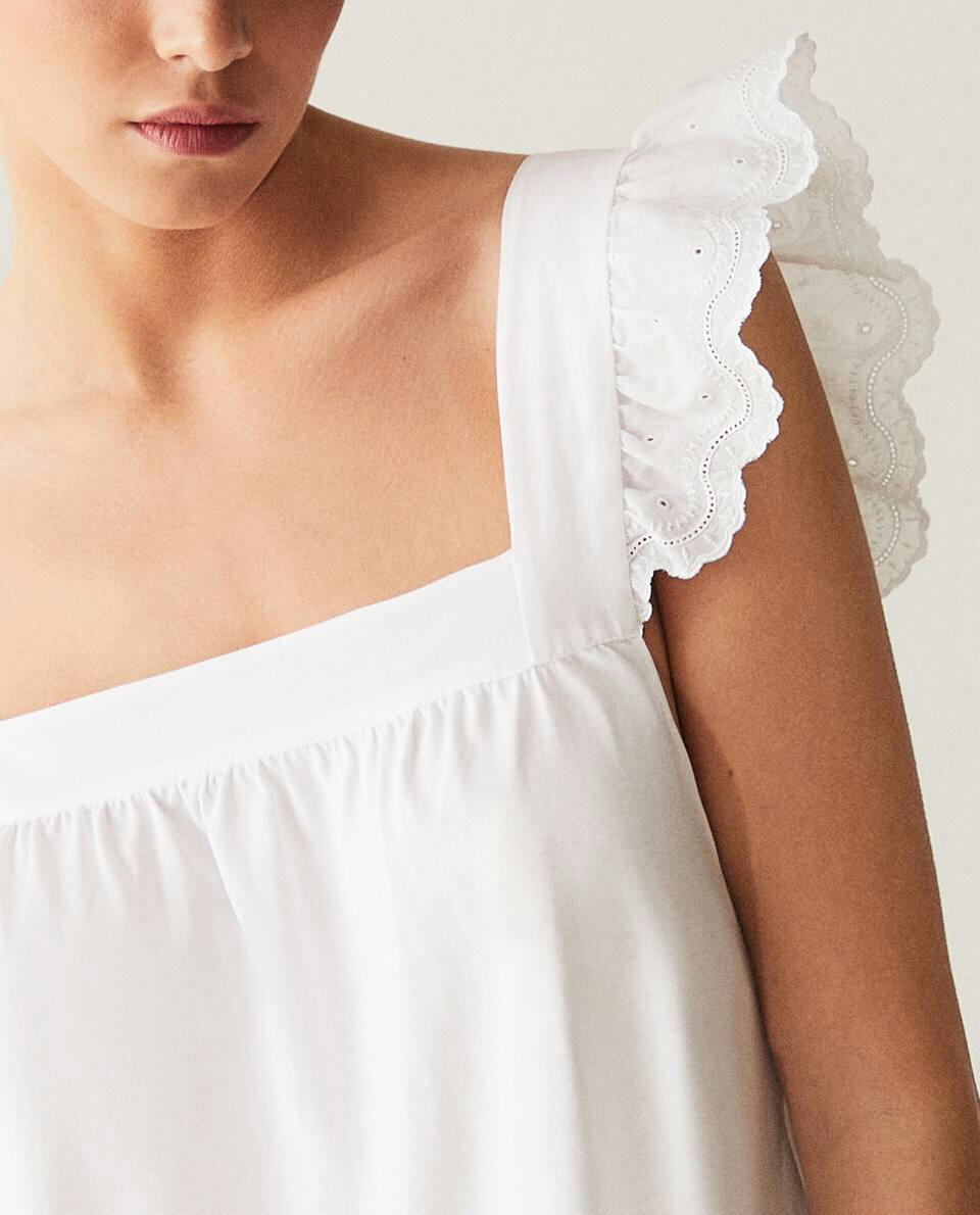 CAMISOLA COM BABADOS