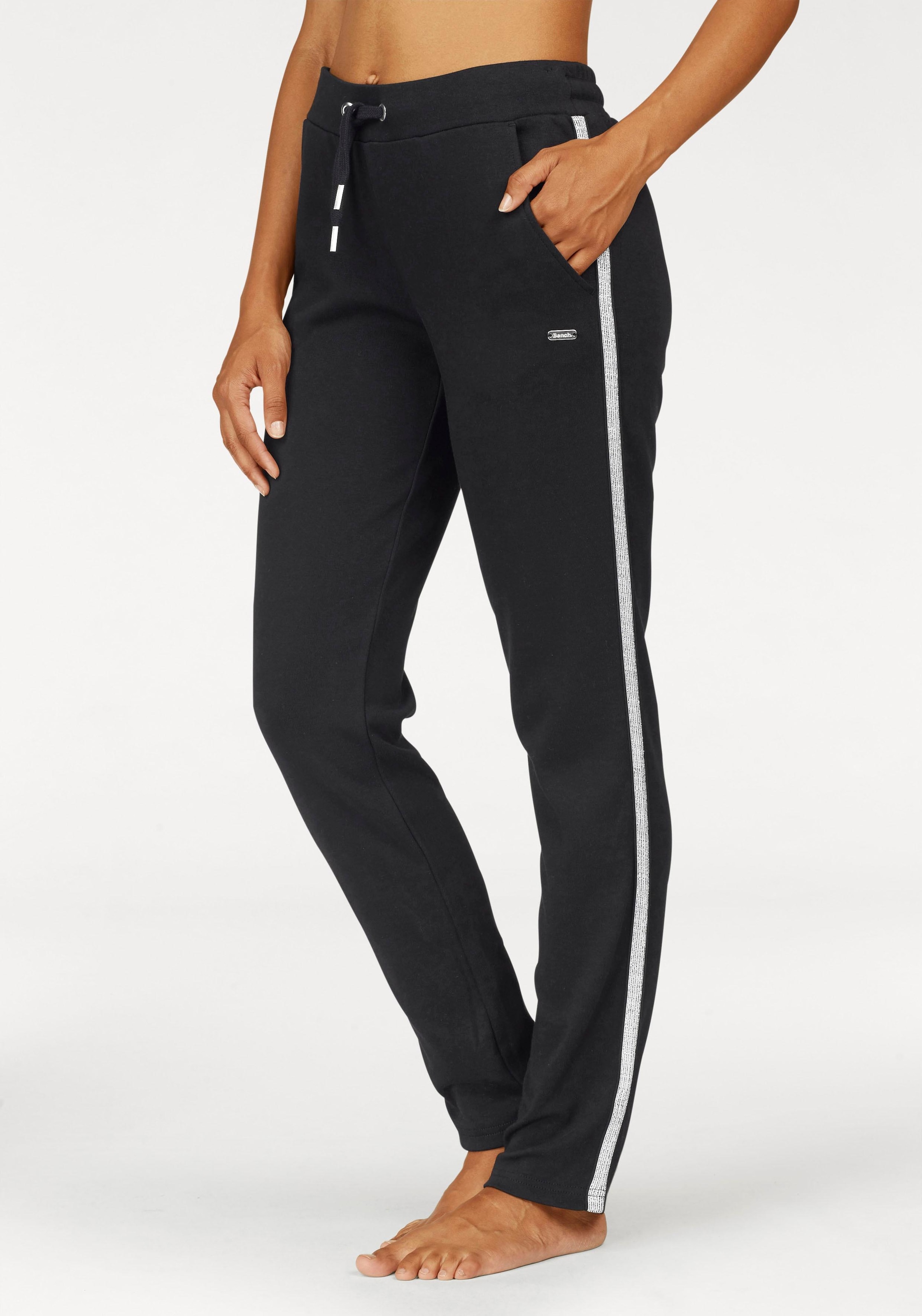 Bench. Loungewear Homewearhose  mit Metallic-Streifen, Loungewear, Loungeanzug