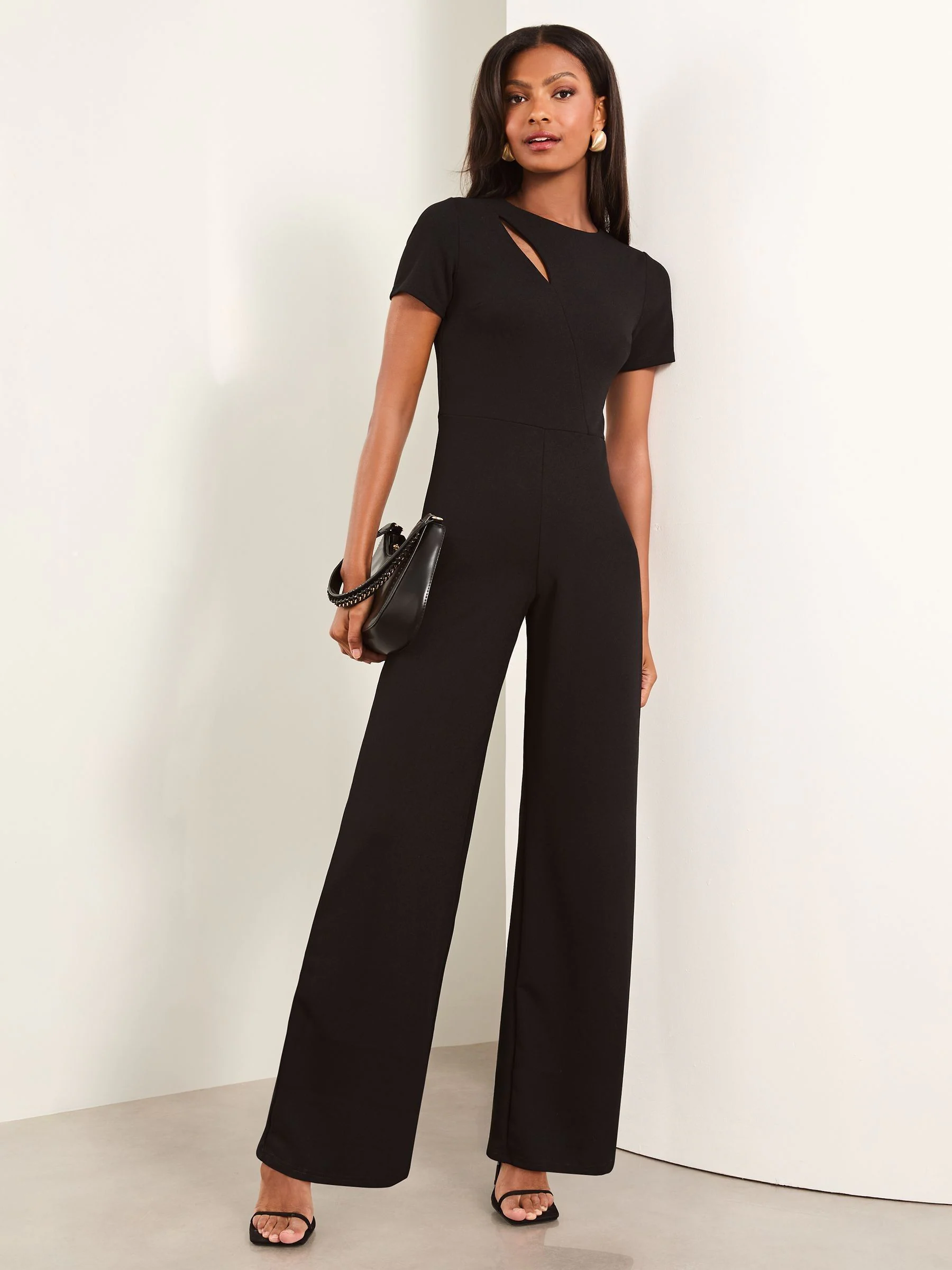 Zwart - Lipsy jumpsuit met korte mouwen en gesplitst detail