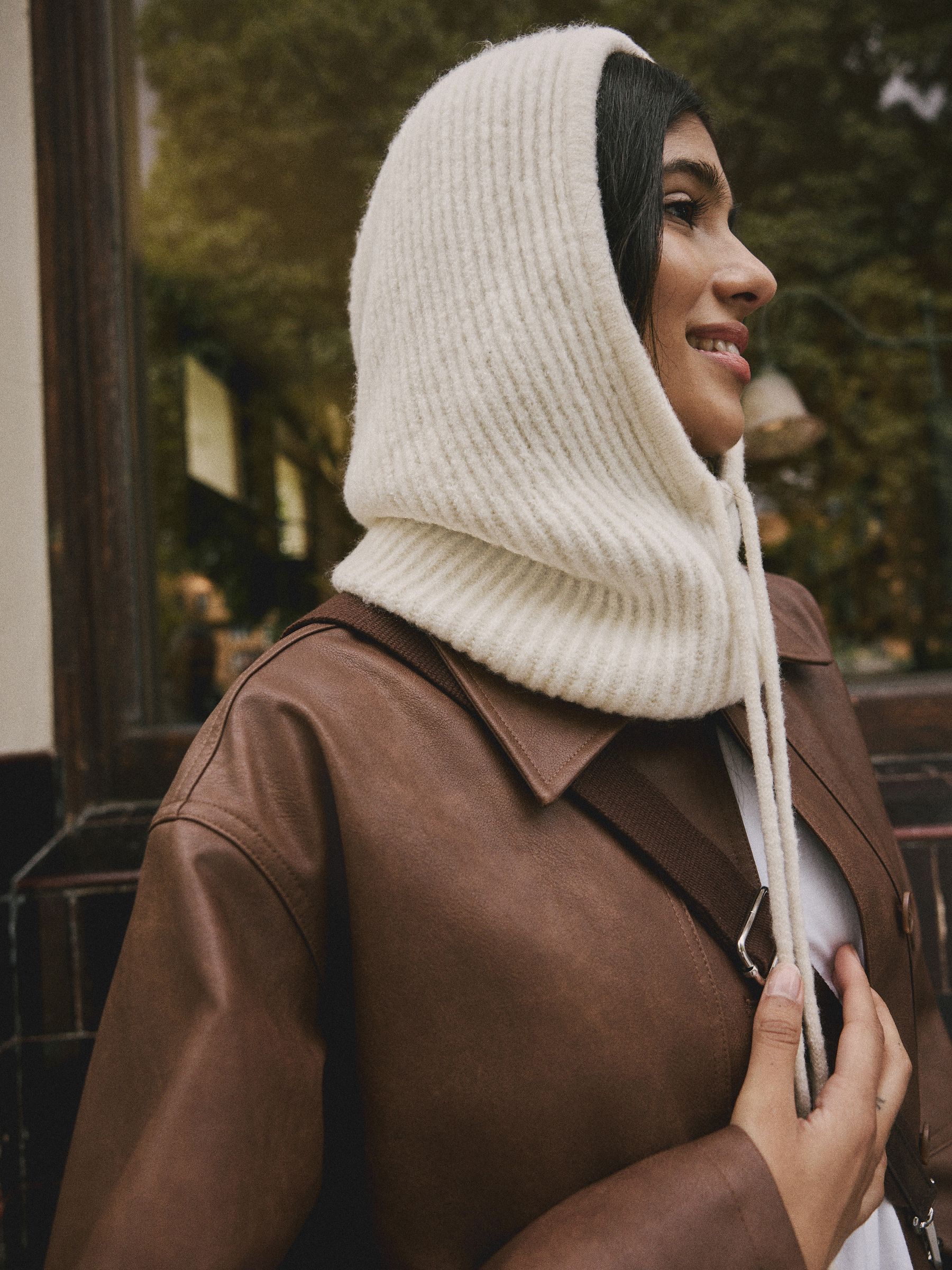 Crème - Ribbed Bonnet Hat