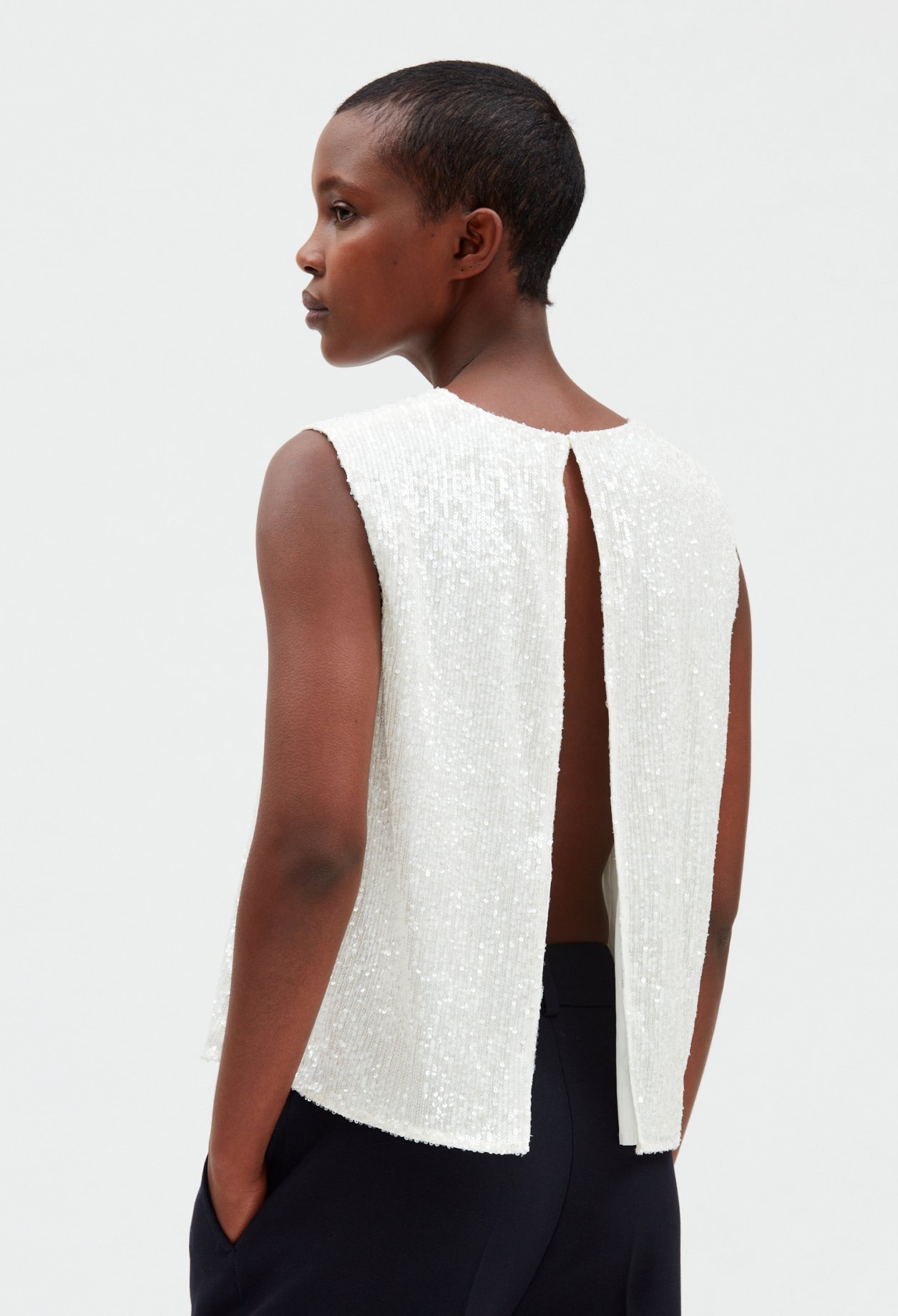 Top sans manches sequins ecru