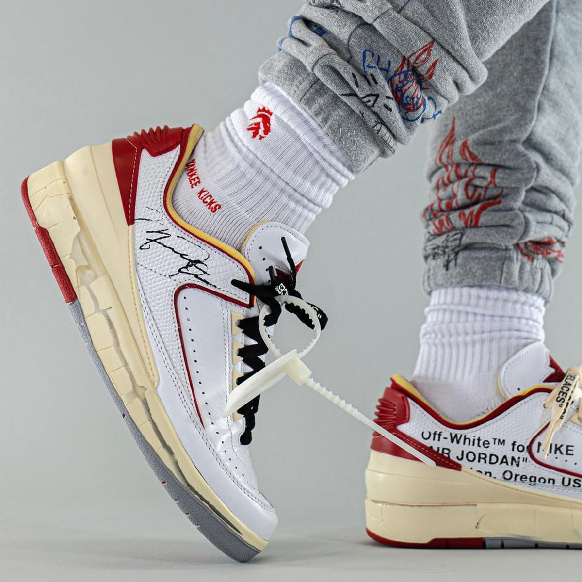 Jordan 2 Retro Low SP   White Red
