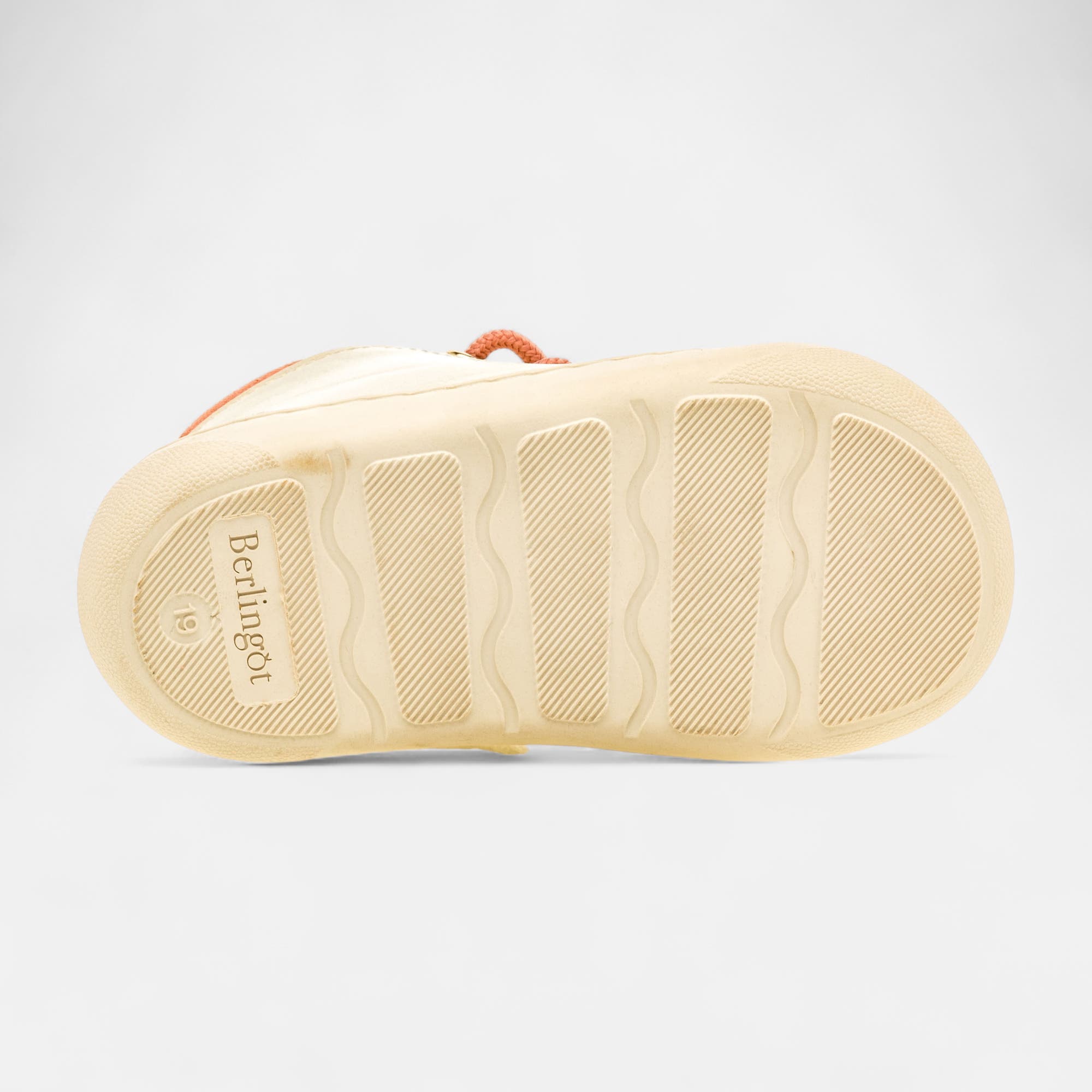 Baskets basses Bébé fille en cuir rose