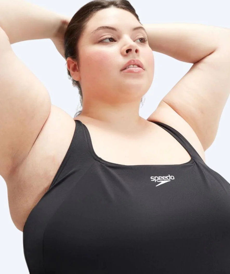 Speedo badedragt i store størrelser til damer - Swim Dress - Sort
