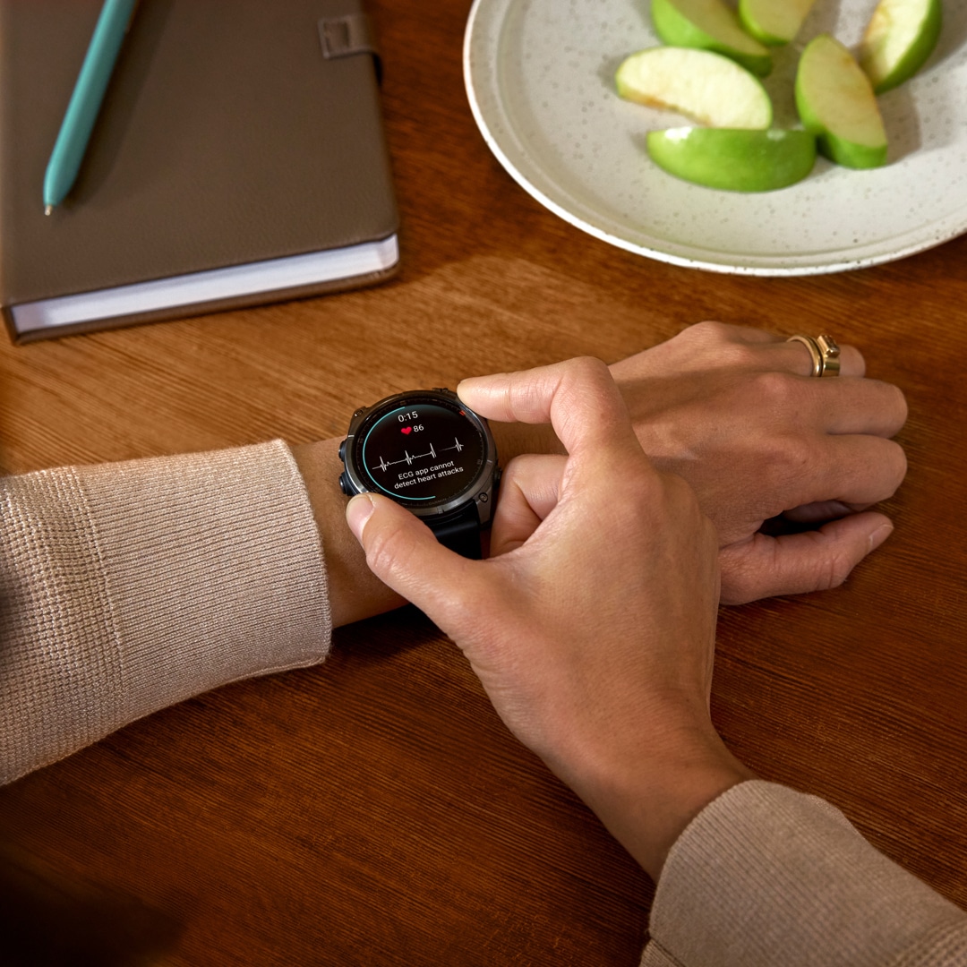 Garmin Fenix 8 Pro - 47mm AMOLED Sapphire Schwarz / Carbongrau