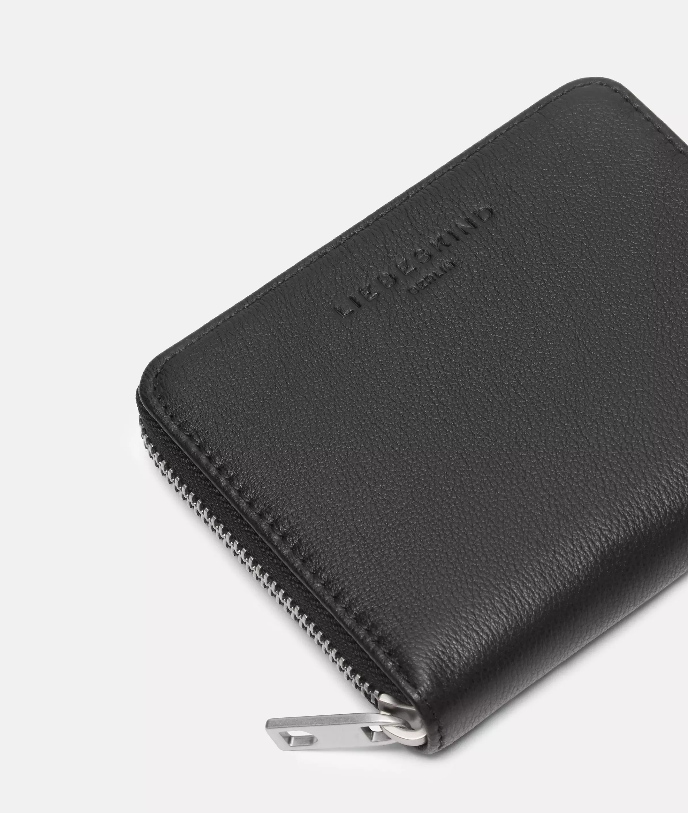Wallet Spacious leather wallet