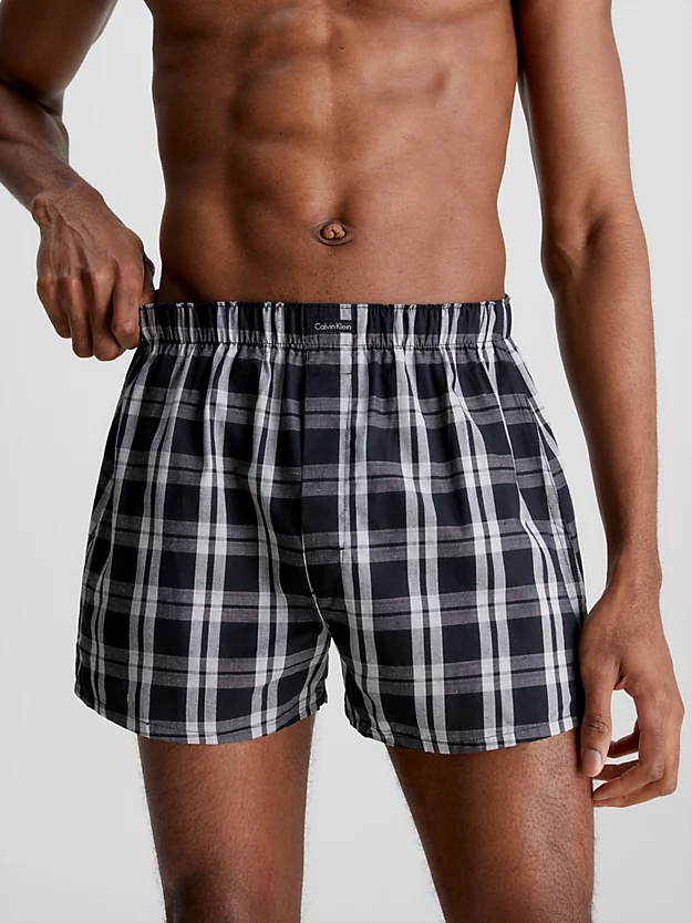 Pacote com 3 cuecas boxer