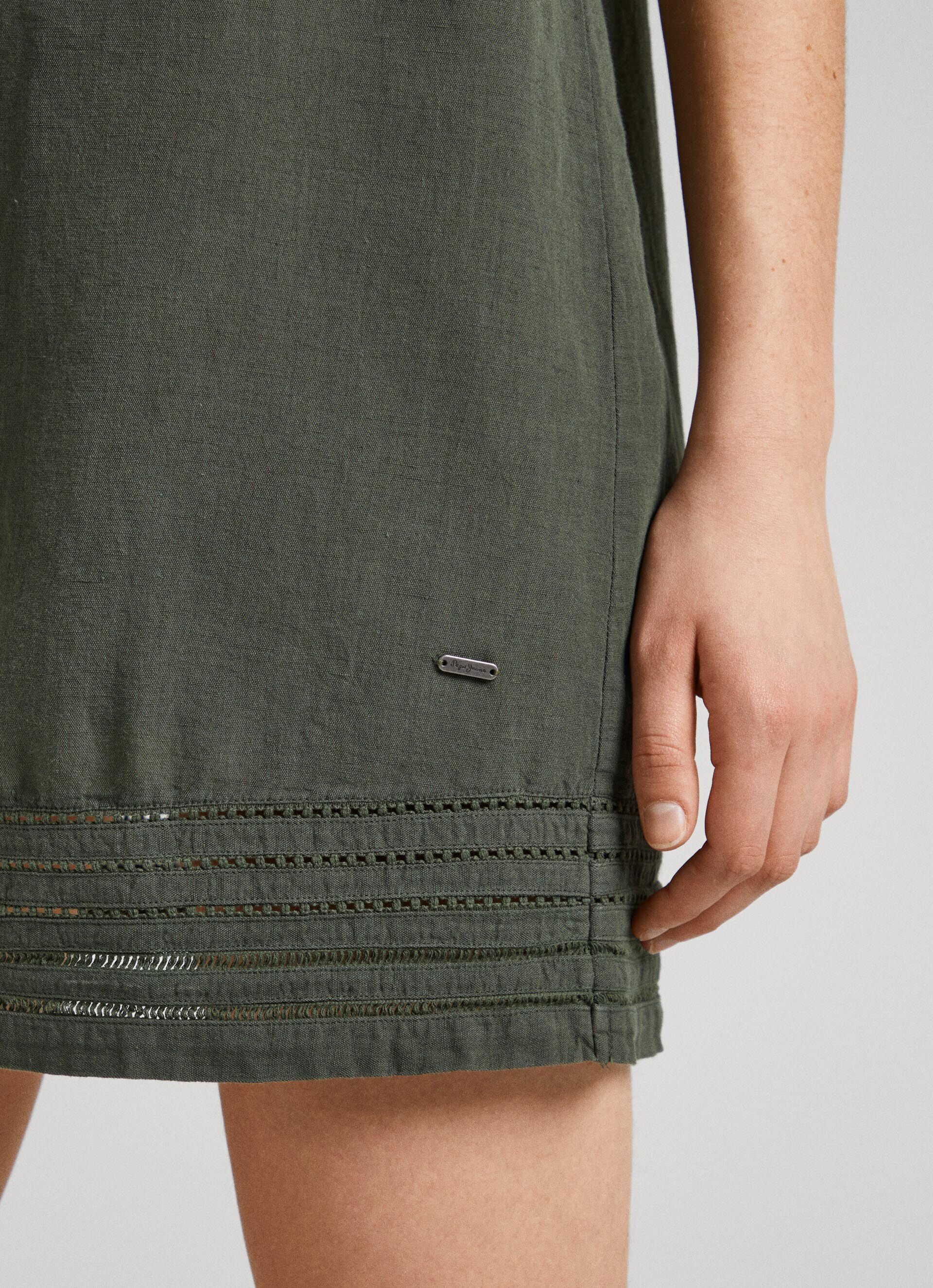 VESTIDO COM DETALHES VAZADOS - verde oliva