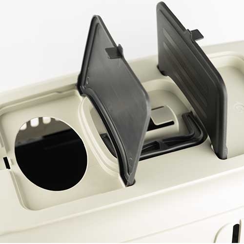 Transportadora para cães IBÁÑEZ DELUXE II IATA, dimensões 63x39x40 cm, inclui comedouro/bebedouro.