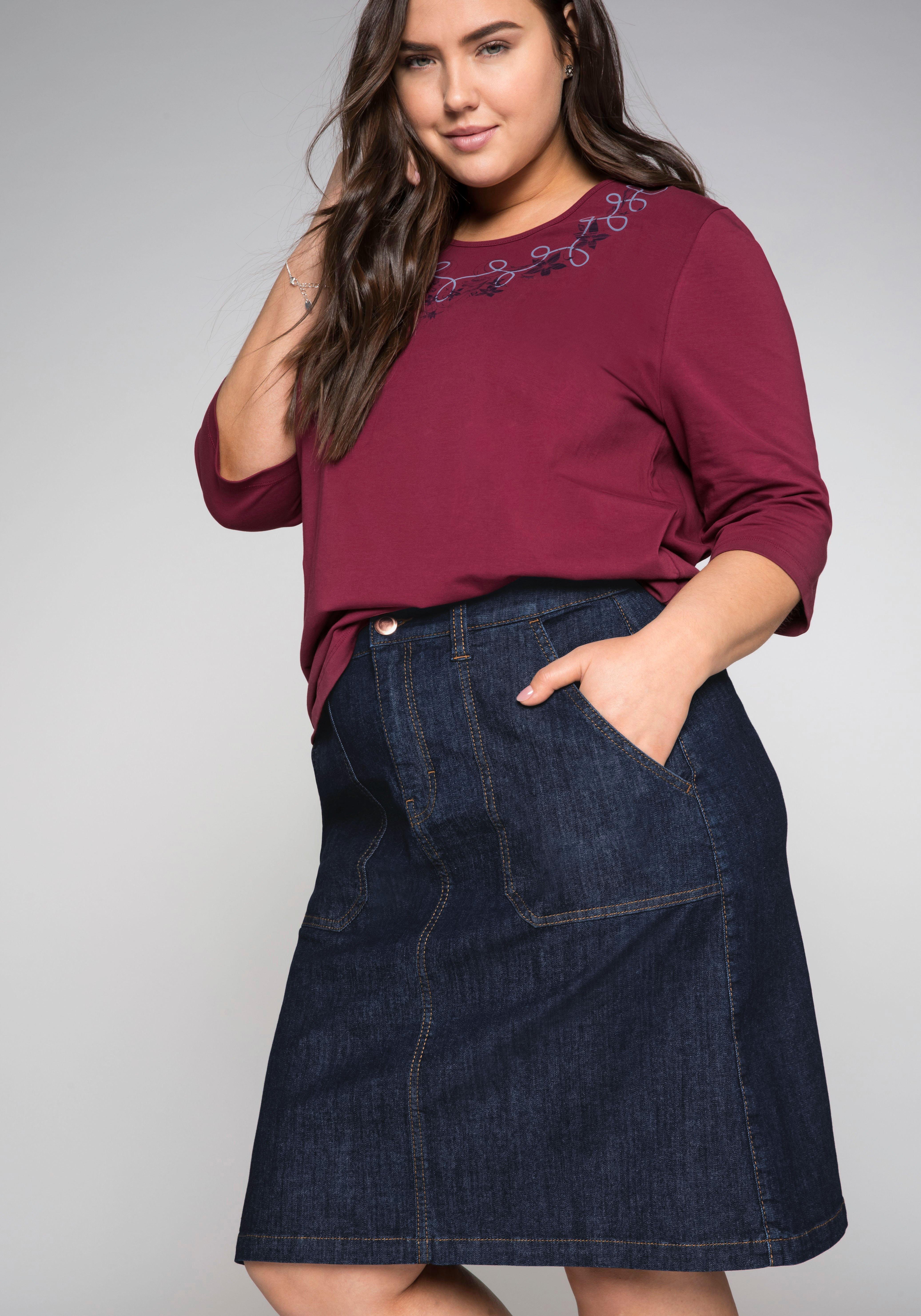 Stretch-Jeansrock in A-Linie mit Blütenstickerei