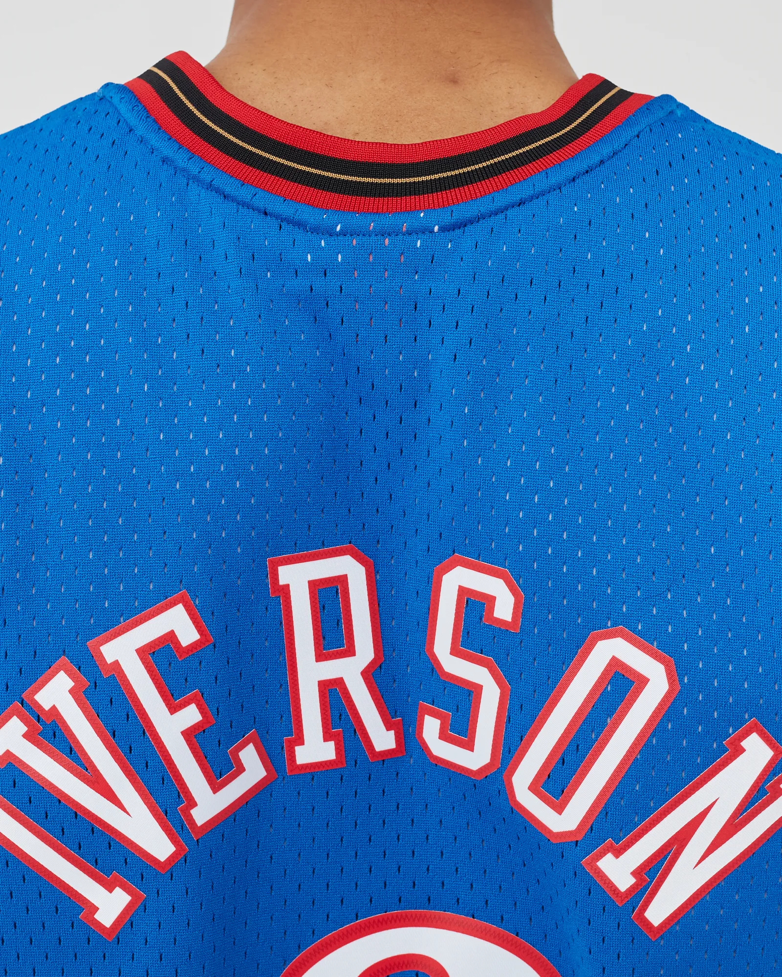Mitchell & Ness NBA Swingman Jersey Philadelphia 76ers Alternate 1999-00 Allen Iverson #3