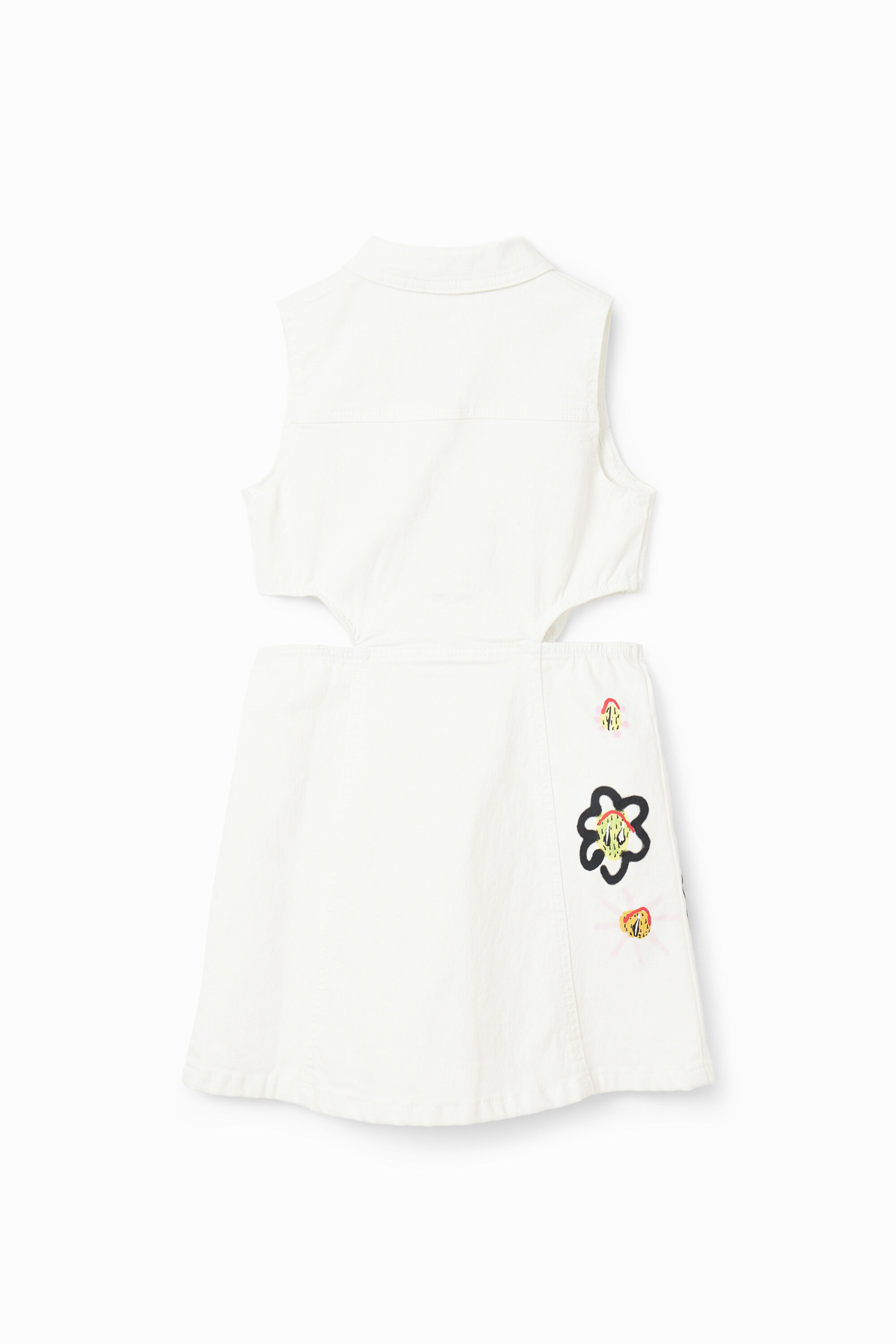 Robe en jean découpes