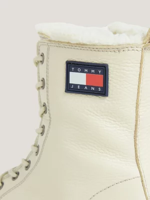 Botas urbanas de couro forrado e quente com cadarço
