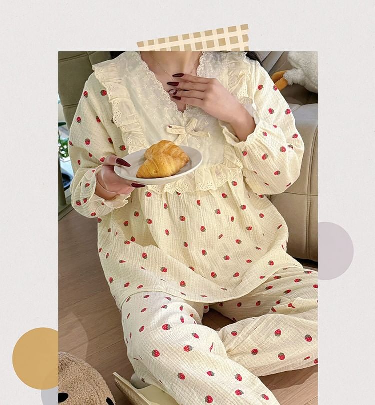molpes - Pyjamaset: top met lange mouwen, kanten rand en strik + broek