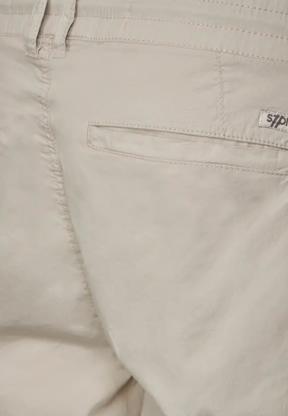 Relaxed Fit Chinoshorts - light sand beige