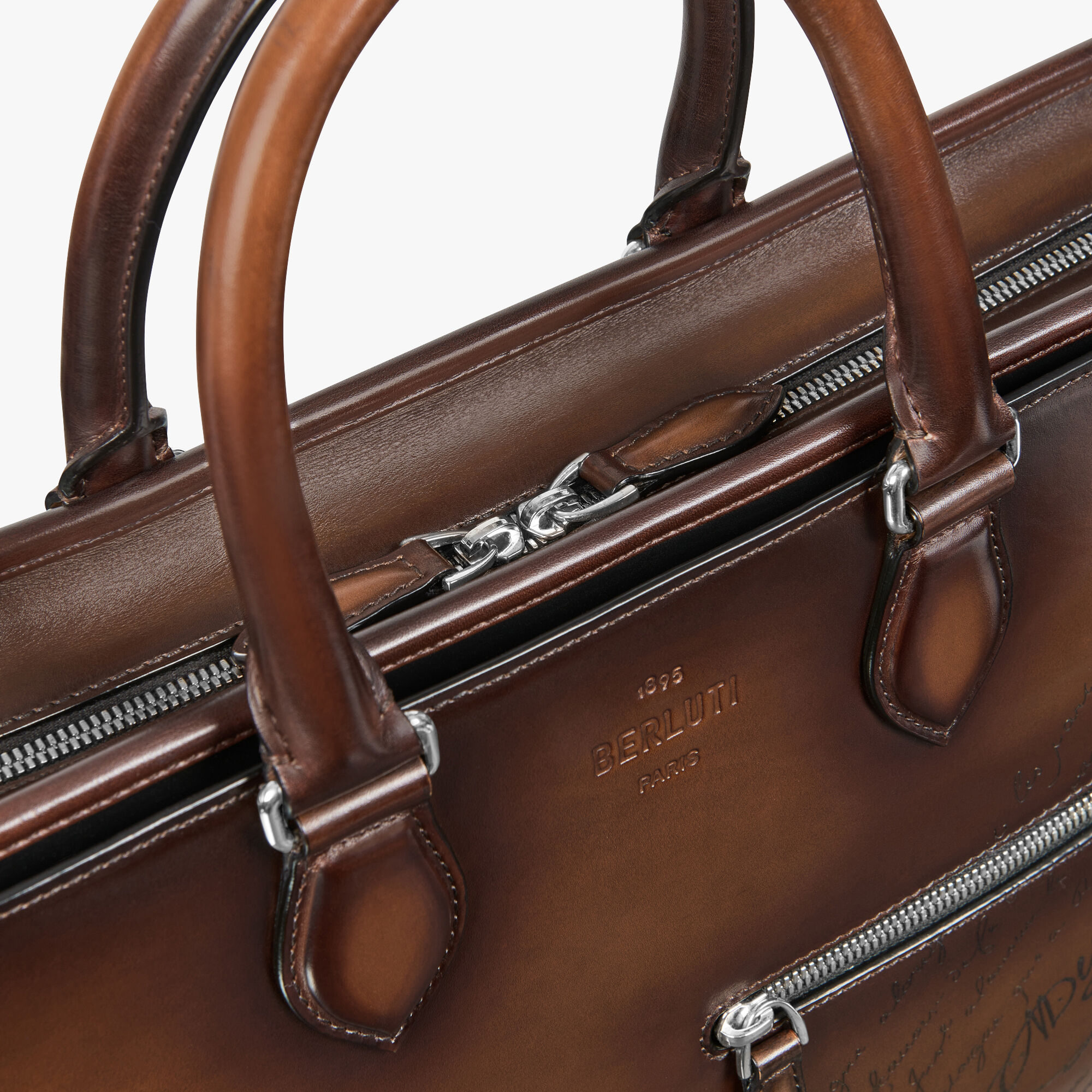 Cartable Un Jour En Cuir Scritto