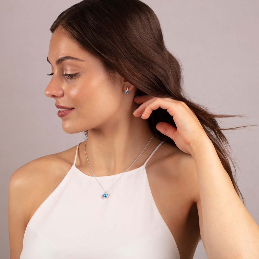 Anhänger 750/18 K Weissgold Herz mit Blautopas und Diamanten 0.01 ct H/si